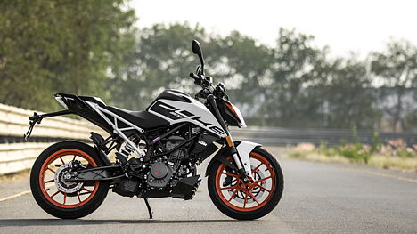 KTM 200 Duke 2021 vs KTM 200 Duke Know Which Is Better BikeWale