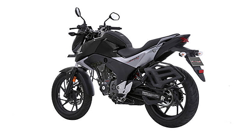 Honda CB Hornet 160R Rear Three-Quarter Image - BikeWale