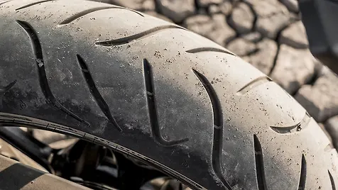 kawasaki versys 650 spoked wheels