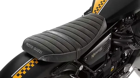 moto guzzi v9 bobber seat