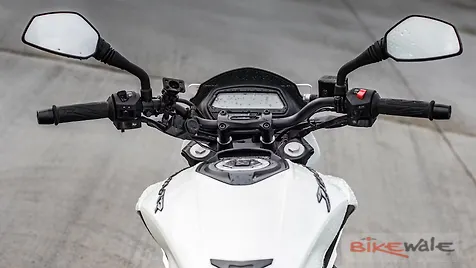 bajaj dominar 400 handlebar price