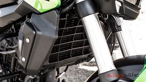 main stand for dominar 400 2019