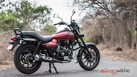 Bajaj Avenger Street 160 Action Image - BikeWale