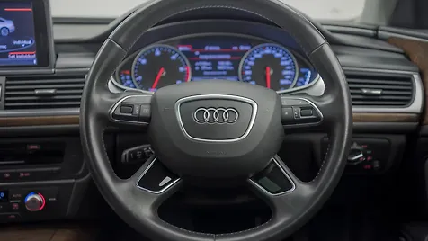 audi-a6-2015-2019-interior-steering-wheel