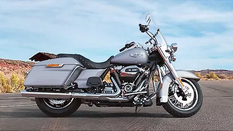 Harley Davidson Road King 18 19 Kinetic Green Colour All Road King 18 19 Colour Images Bikewale Harley Davidson Road King 18 19 Kinetic Green Colour All Road King 18 19 Colour Images Bikewale