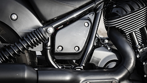 Indian Chief Dark Horse Exhaust Headers Image - BikeWale