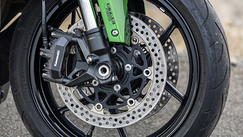 Kawasaki Ninja 1000 Front Disc Brake Image - BikeWale