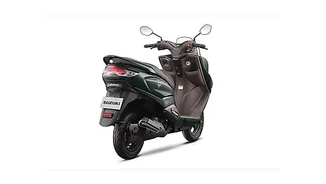 Suzuki Burgman Street 125 Right Rear Three Quarter