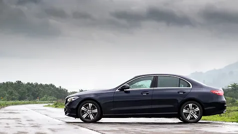 mercedes-benz-c-class-exterior-left-side-view