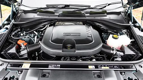 range-rover-sport-exterior-engine-shot-18