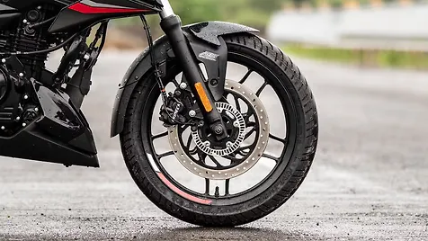 bajaj pulsar alloy wheel price