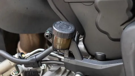 Ducati Streetfighter V2 Rear Brake Fluid Reservoir Image - BikeWale