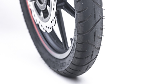 apache bike front tyre price