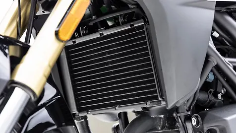 Keeway K300 N Radiator Image - BikeWale