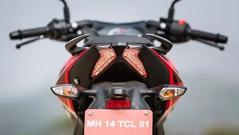 pulsar 150 tail tidy