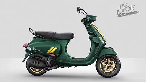 Vespa SXL 150 Right Side View