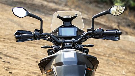 KTM 390 Adventure X Handle Bar Image - BikeWale