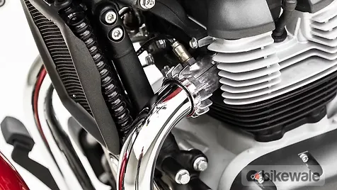 Royal Enfield Super Meteor 650 Exhaust Headers Image - BikeWale
