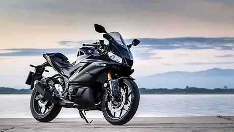 Images of Yamaha YZF-R3 | Photos of YZF-R3 - BikeWale