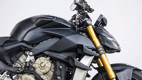 street fighter front fairing