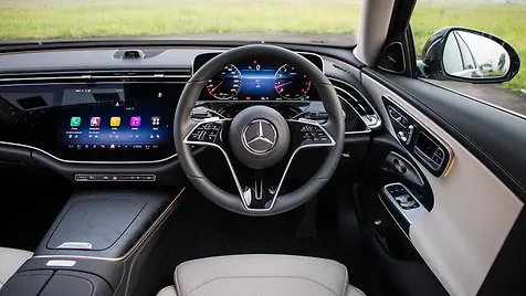 e-class-interior-steering-wheel