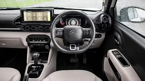 basalt-interior-steering-wheel