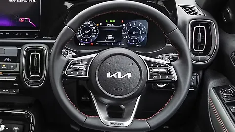 kia-sonet-interior-steering-wheel