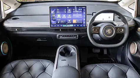 mg-windsor-ev-interior-dashboard