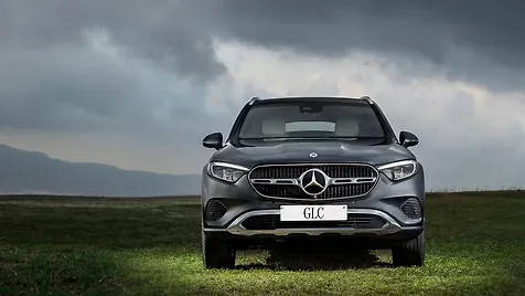 mercedes-benz-glc-exterior-front-view