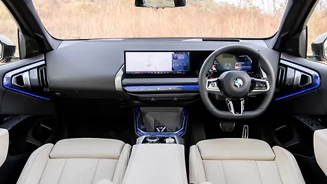 x3-interior-dashboard-11