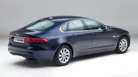 xf-exterior-right-rear-three-quarter
