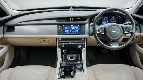 xf-interior-dashboard-2