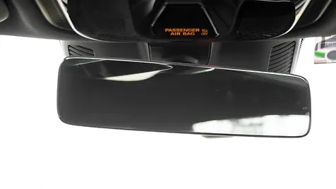 amg-cle-exterior-inner-rear-view-mirror