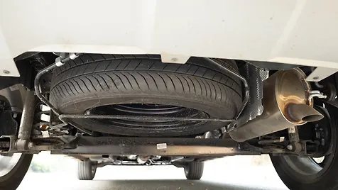 aircross-x-interior-under-boot-spare-wheel