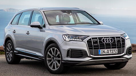 Audi Q7 360° View - CarWale