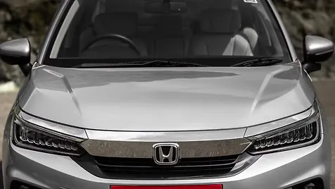 city-exterior-closed-hood-bonnet
