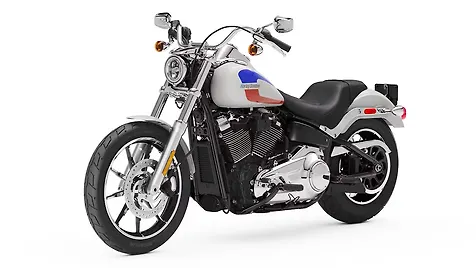 Harley-Davidson Low Rider Front Three-Quarter Image – BikeWale
