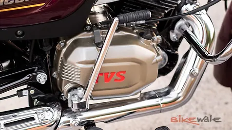 TVS Radeon Engine From Right Image - BikeWale
