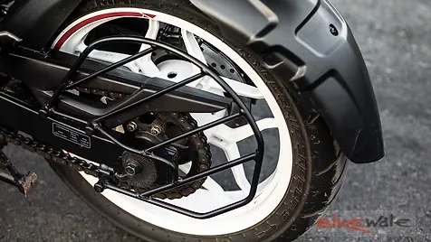 pulsar 220 chain cover