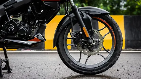 bajaj pulsar alloy wheel price