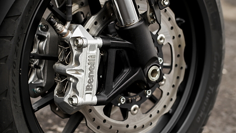 Benelli 502C Front Disc Brake Caliper Image - BikeWale