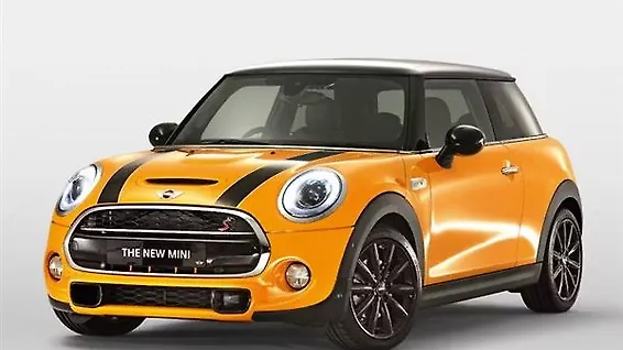 Four-door MINI to make its debut at Geneva?