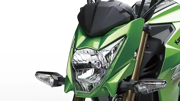 2016 Kawasaki Z125 Photo Gallery - BikeWale