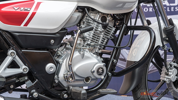 bajaj v12 engine cc