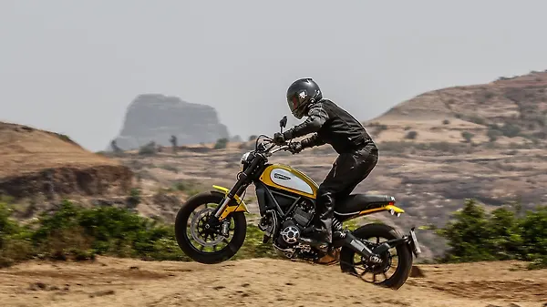 Ducati Scrambler Icon First Ride Review - BikeWale