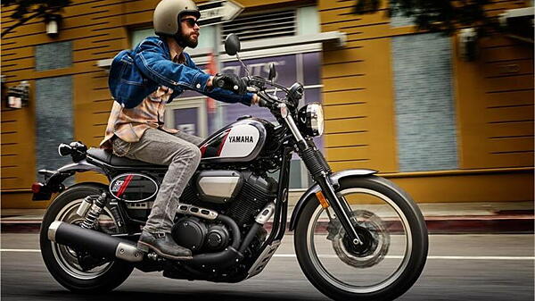 17 Yamaha Scr950 Scrambler Revealed Bikewale