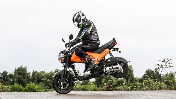5 labours of Honda Navi: Review - BikeWale