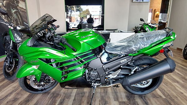 ninja kawasaki showroom near me