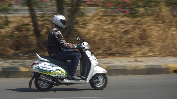 Cng scooty on road sales price