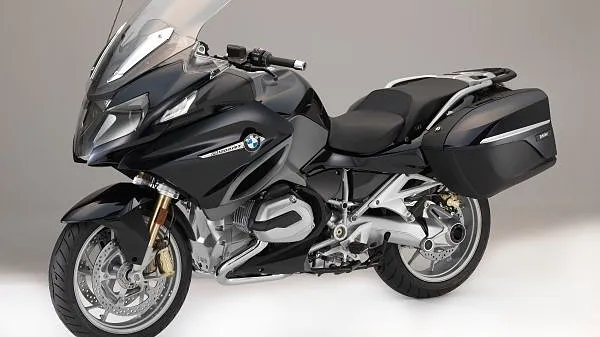 2018 BMW models get new colour schemes - BikeWale